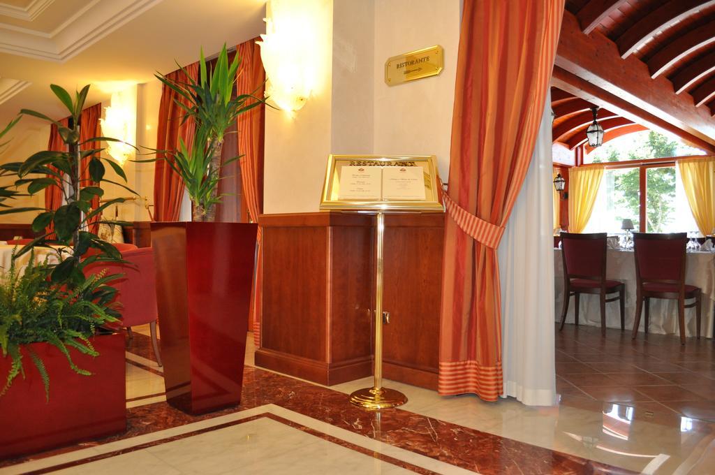 Hotel Ristorante Rossemi Сан Джовани Ротондо Екстериор снимка