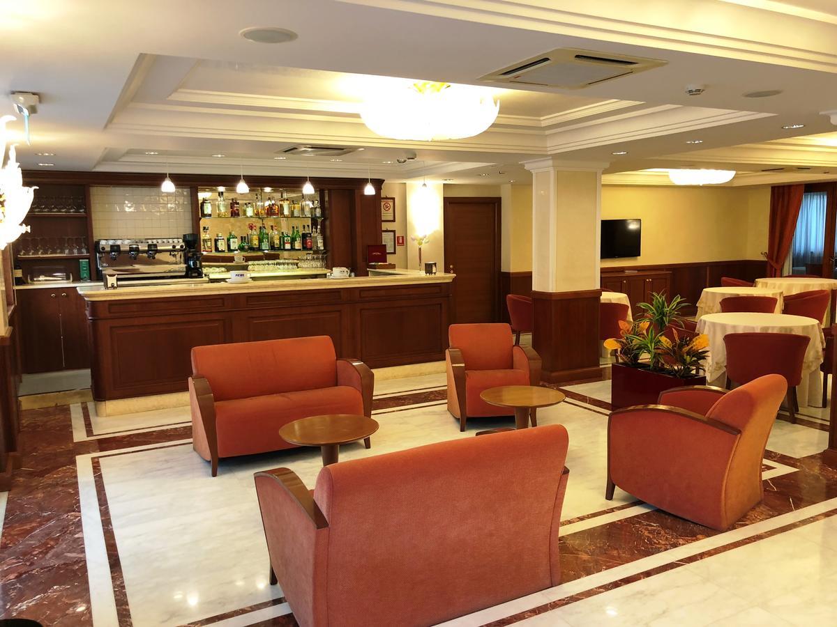 Hotel Ristorante Rossemi Сан Джовани Ротондо Екстериор снимка