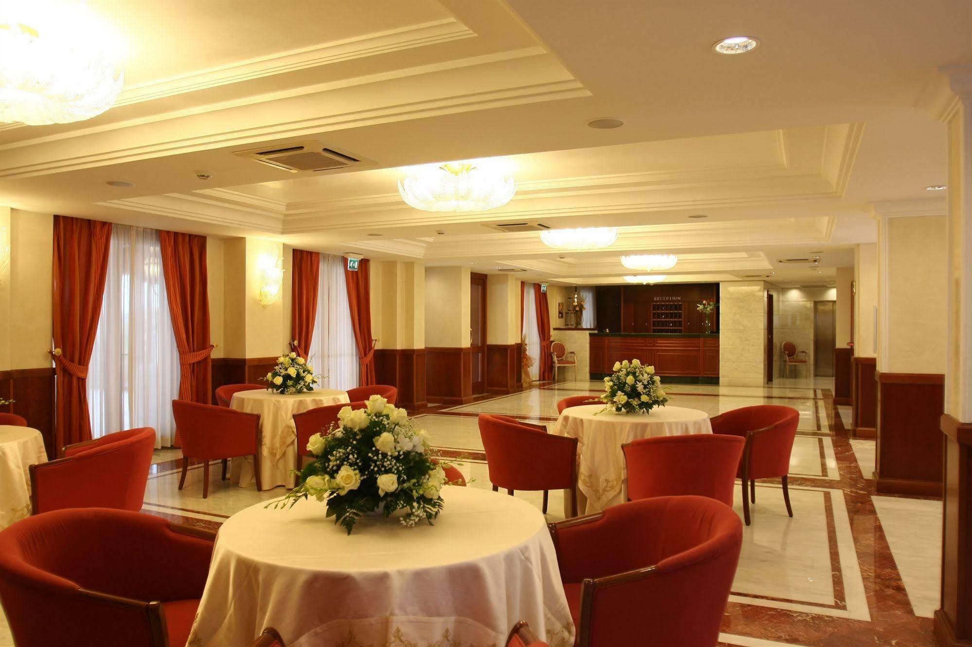 Hotel Ristorante Rossemi Сан Джовани Ротондо Екстериор снимка