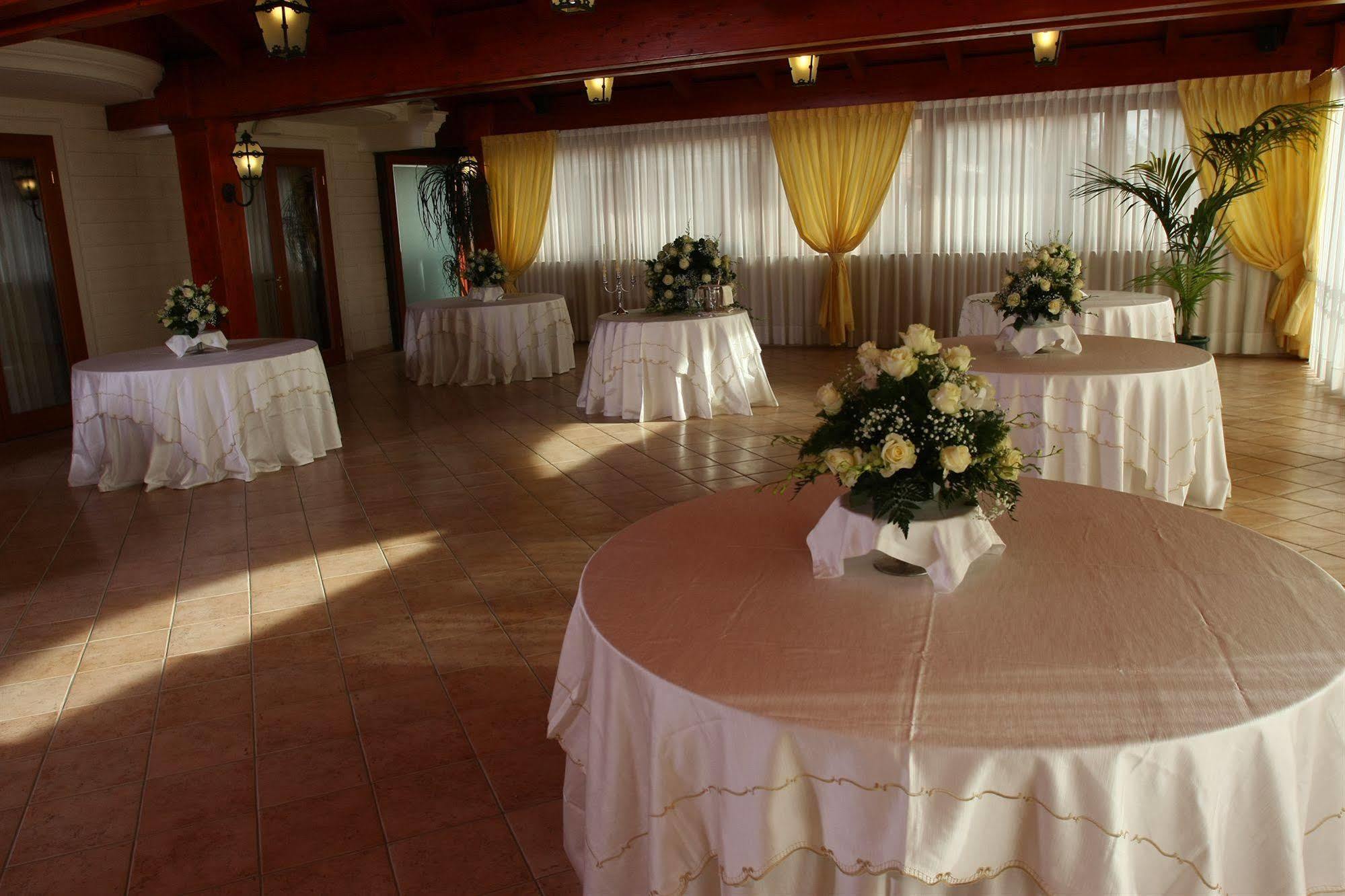 Hotel Ristorante Rossemi Сан Джовани Ротондо Екстериор снимка