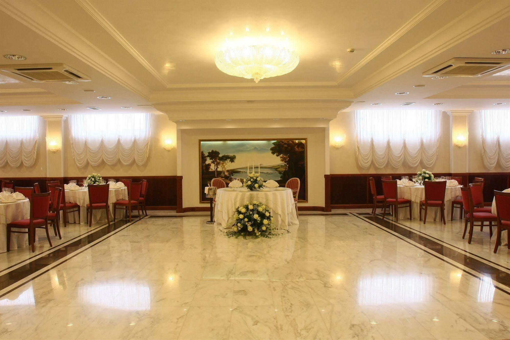 Hotel Ristorante Rossemi Сан Джовани Ротондо Екстериор снимка