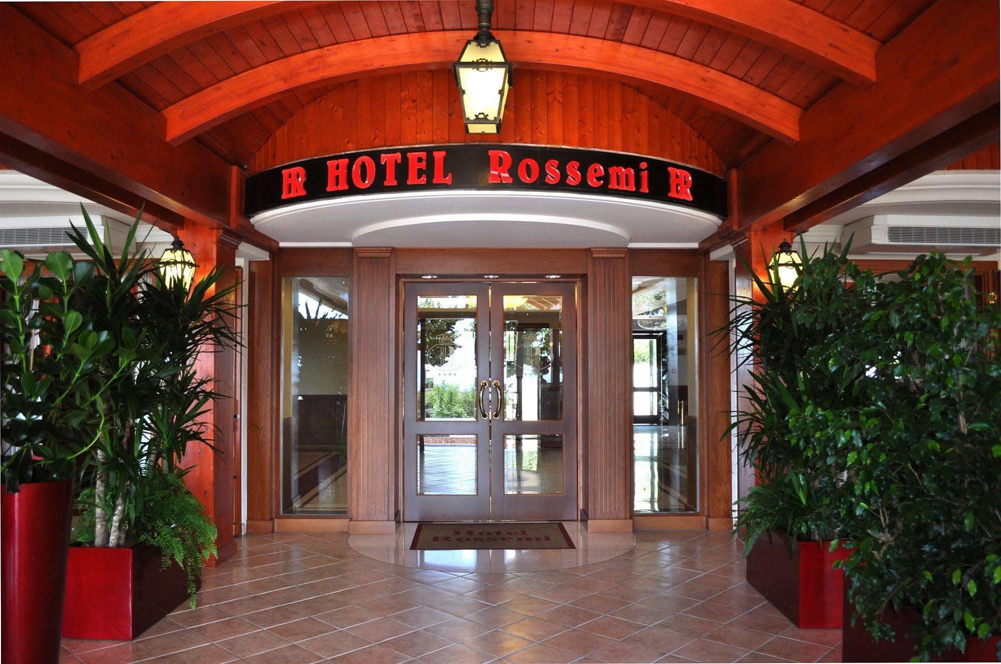 Hotel Ristorante Rossemi Сан Джовани Ротондо Екстериор снимка