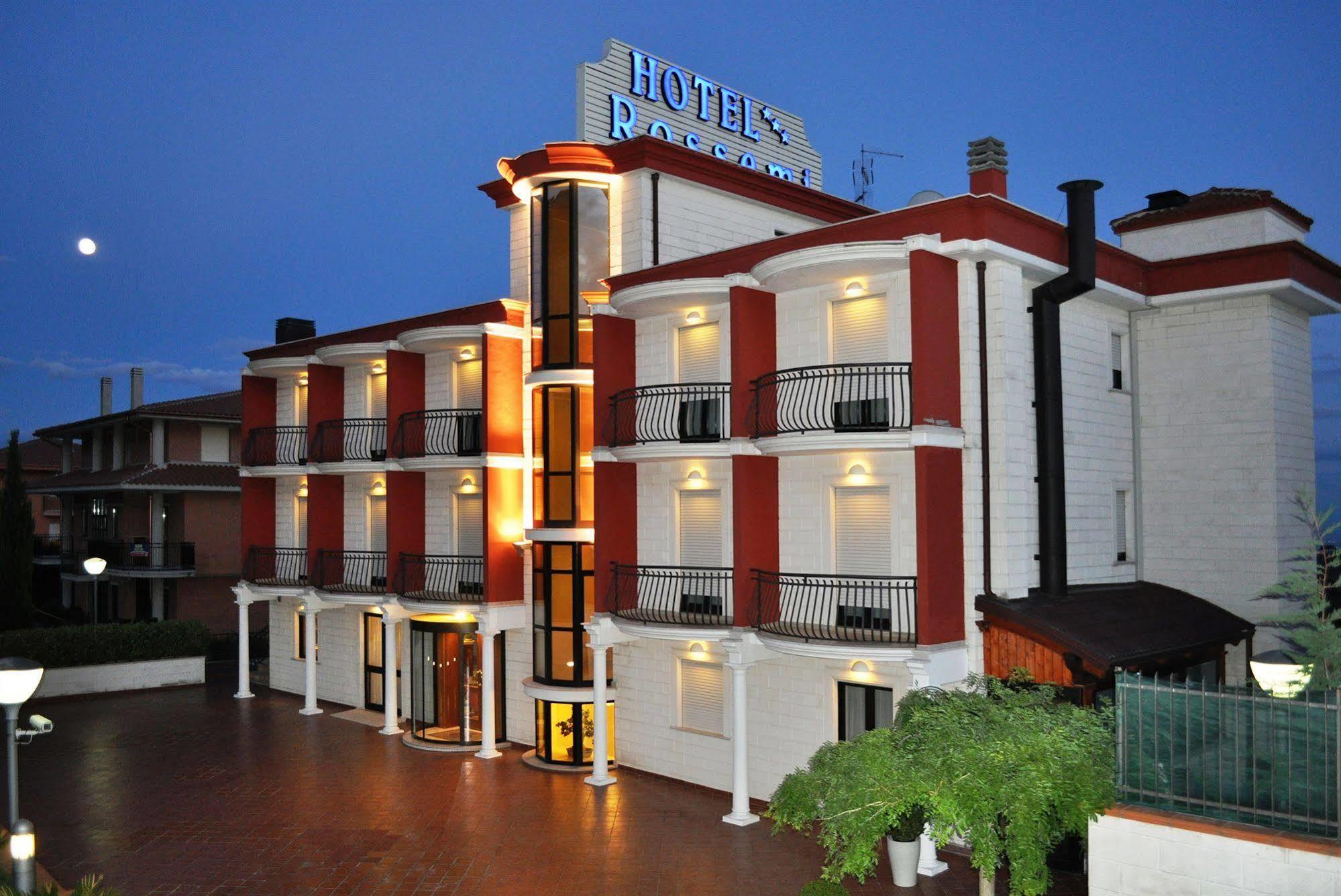 Hotel Ristorante Rossemi Сан Джовани Ротондо Екстериор снимка