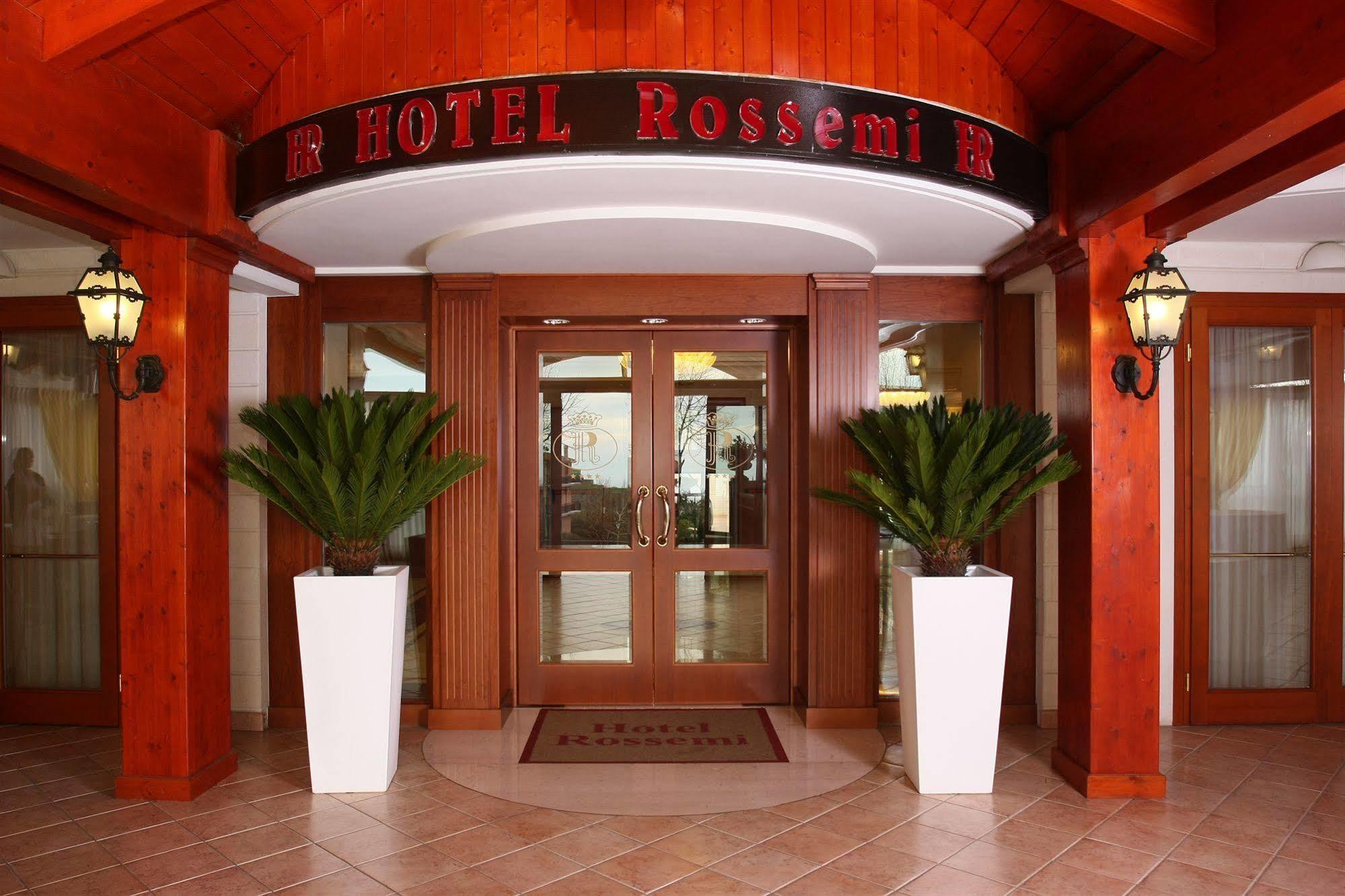 Hotel Ristorante Rossemi Сан Джовани Ротондо Екстериор снимка